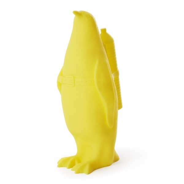 SWEETLOVE William - Small cloned yellow penguin with water bottle